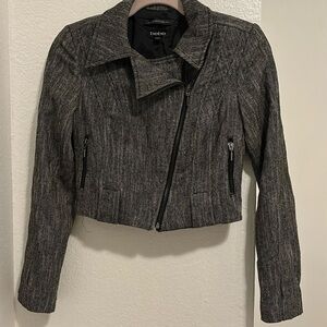 BEBE cropped jacket with zipper, small black and white stripes, warm